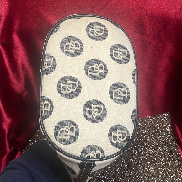 Dooney & Bourke Beige Logo Hobo Bag - Picture 6 of 10